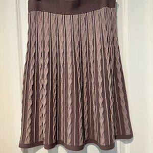 Mossimo Mauve w/Lavender Pattern Knit Midi, Size M
